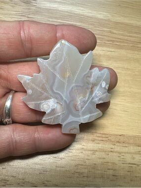 Hand Crafted White and Cream Agate Leaf Accent for healing